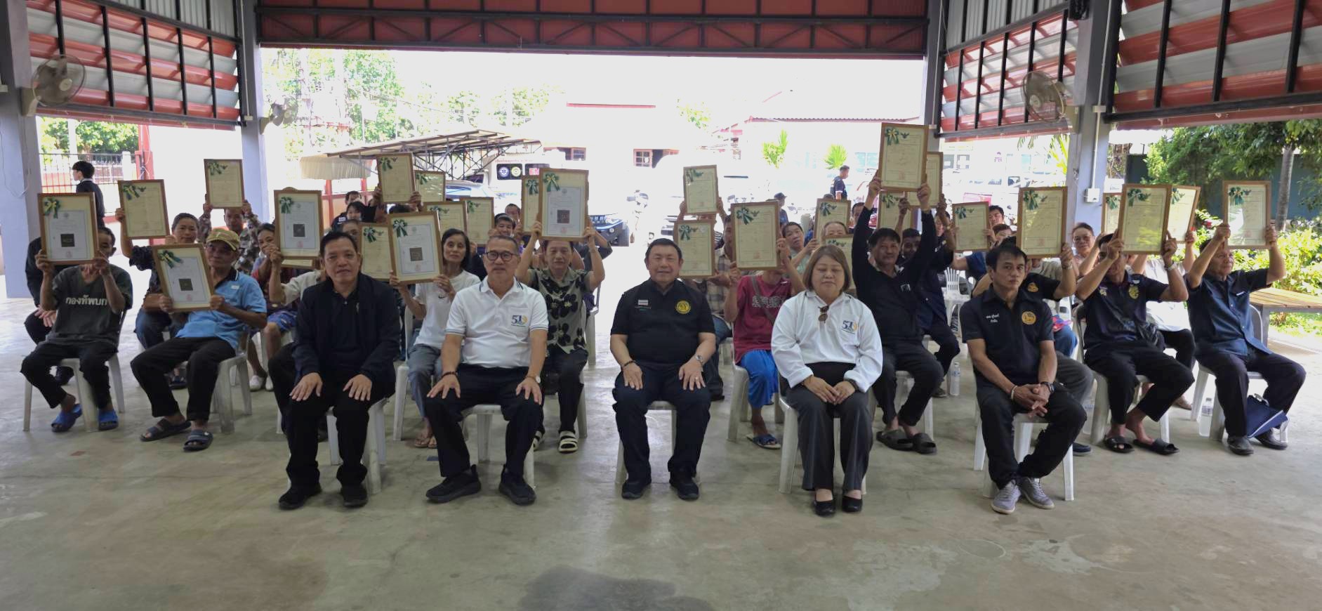title - เลขาธิการ ส.ป.ก. ลงพื้นที่ตรวจเยี่ยมพื้นที่ปฏิรูปที่ดิน และมอบโฉนดเพื่อการเกษตร ณ จังหวัดเชียงใหม่